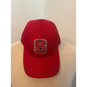 NC State WolfPack Adjustable Hat New Era Like New